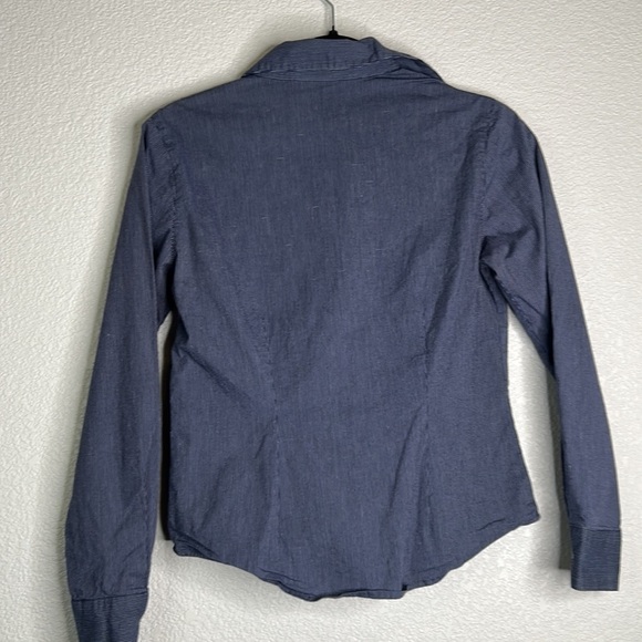 Old Navy Blue & White Striped Button Down Top Size Small - Picture 4 of 5